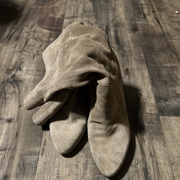 1. STATE brand SUEDE BOOTS - Picture 7 of 7